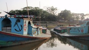 Sand Boats Weighed Down, Barely Alfloat